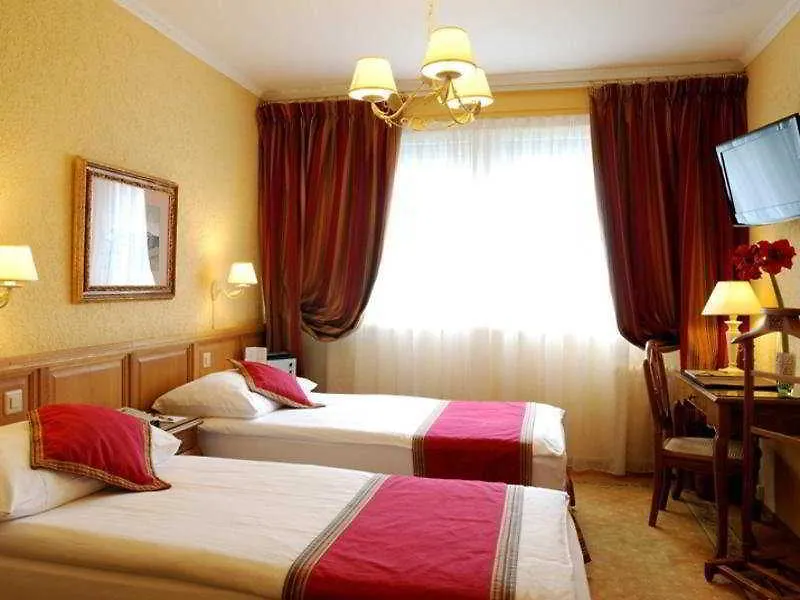 Hotel Les Nations Geneva 3*,